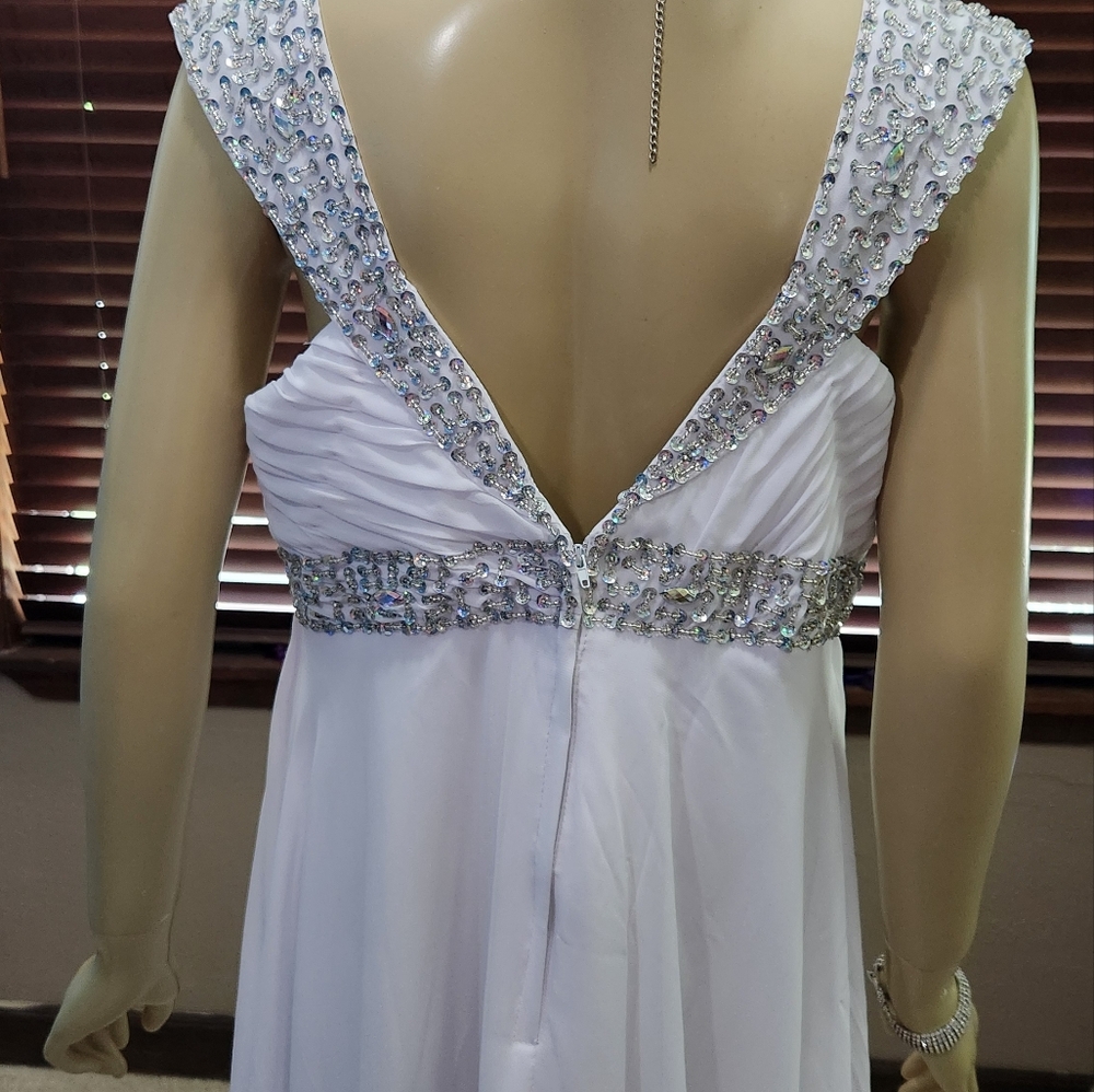 Nwt Womens White Wedding Dress Size Large - Picture 7 of 8